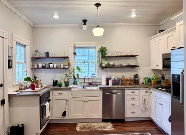 $3,500 | 553 Rutledge Avenue, Charleston, SC 29403