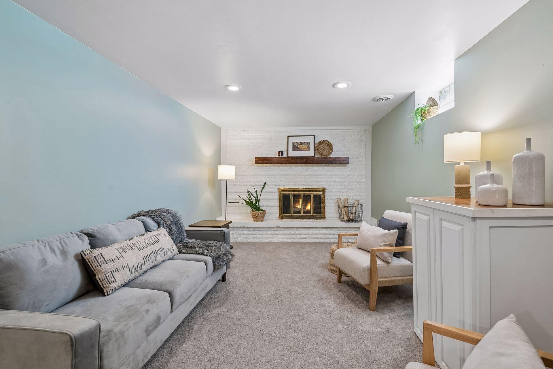 5358 Altura Road Northeast Fridley, MN 55421 - Photo 27 of 43 Gallery Image 27