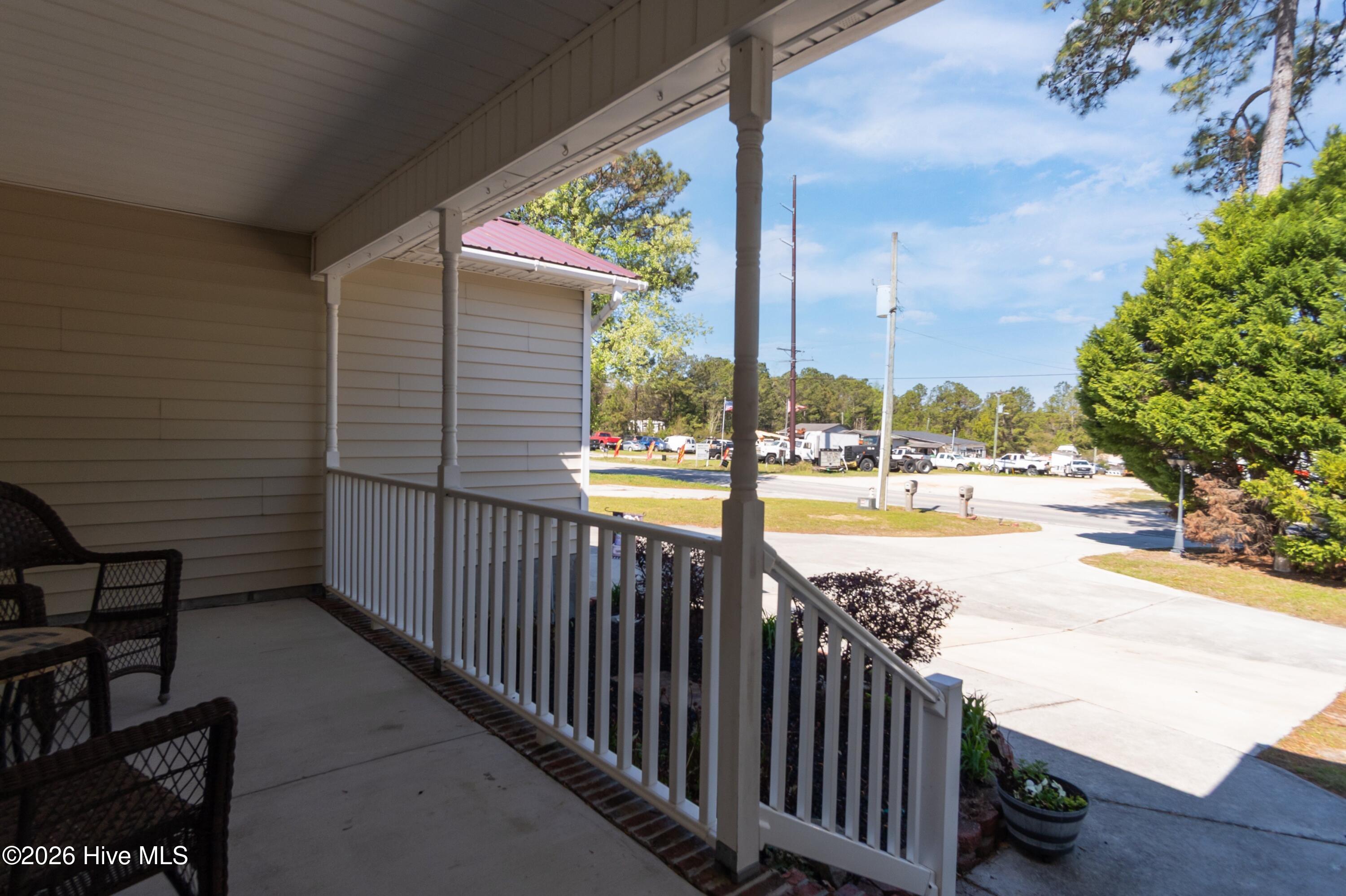 623 Queens Creek Road Hubert, NC 28539 - Photo 5 of 43 007-623 Queens Creek-7