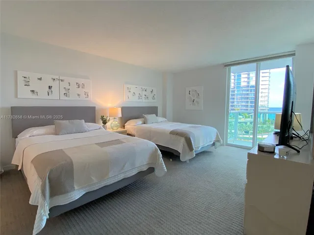 $3,900 | 100 Bayview Drive, Unit 906, Sunny Isles Beach, FL 33160