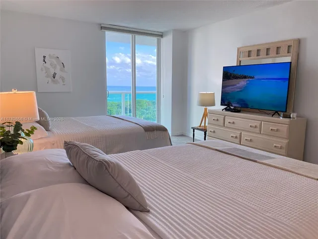 $3,900 | 100 Bayview Drive, Unit 906, Sunny Isles Beach, FL 33160