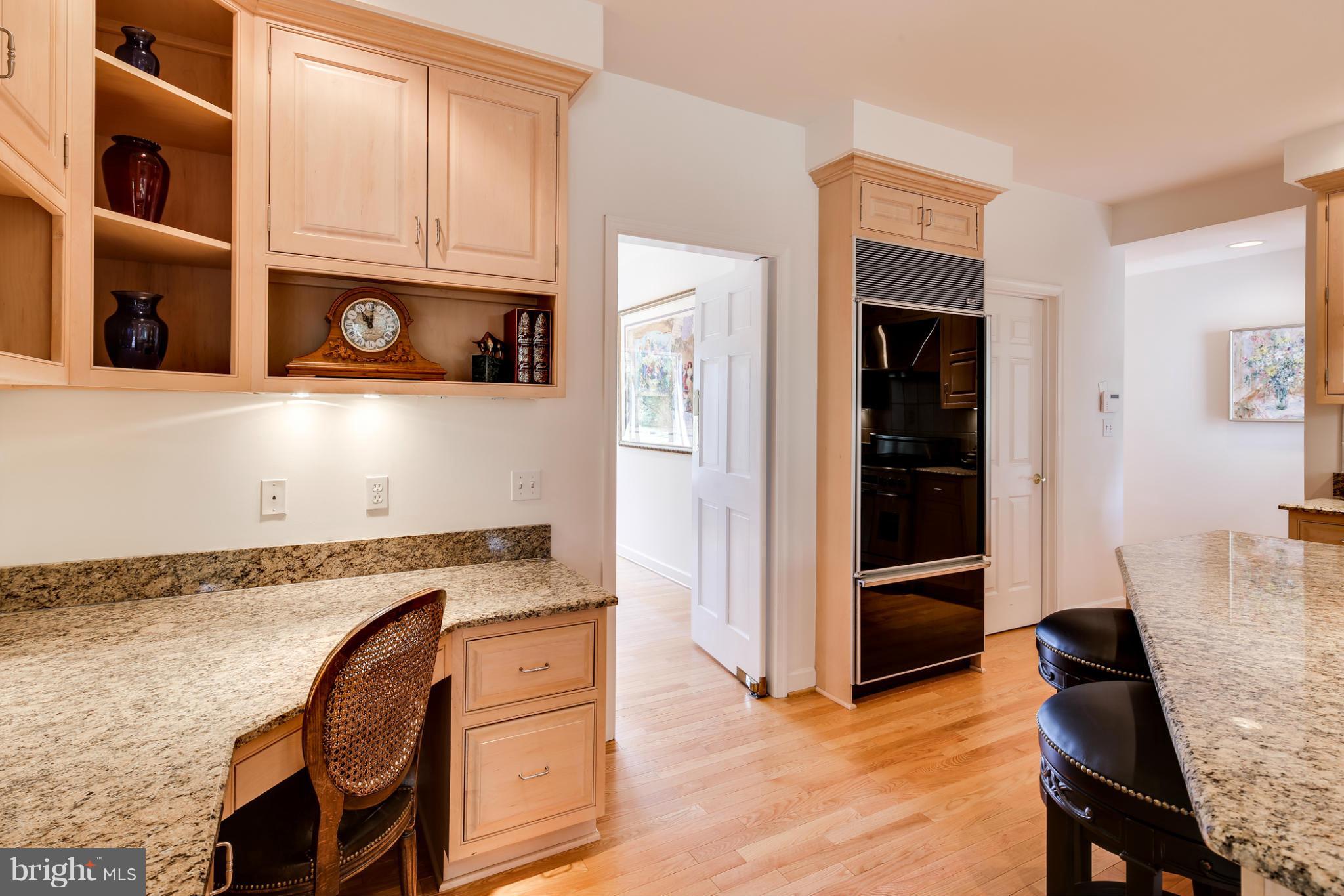 11849 Farside Road Ellicott City, MD 21042 - Photo 6 of 30 Kitchen