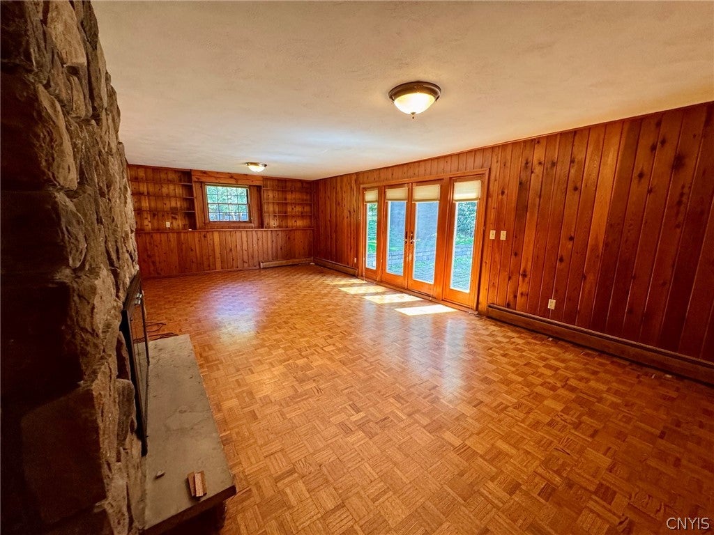 112 Old Farm Road Fayetteville, NY 13066 - Photo 23 of 32 Gallery Image 23
