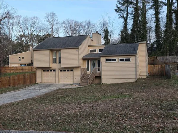 $2,250 | 3288 Timber Bluff Drive Northeast, Marietta, GA 30062