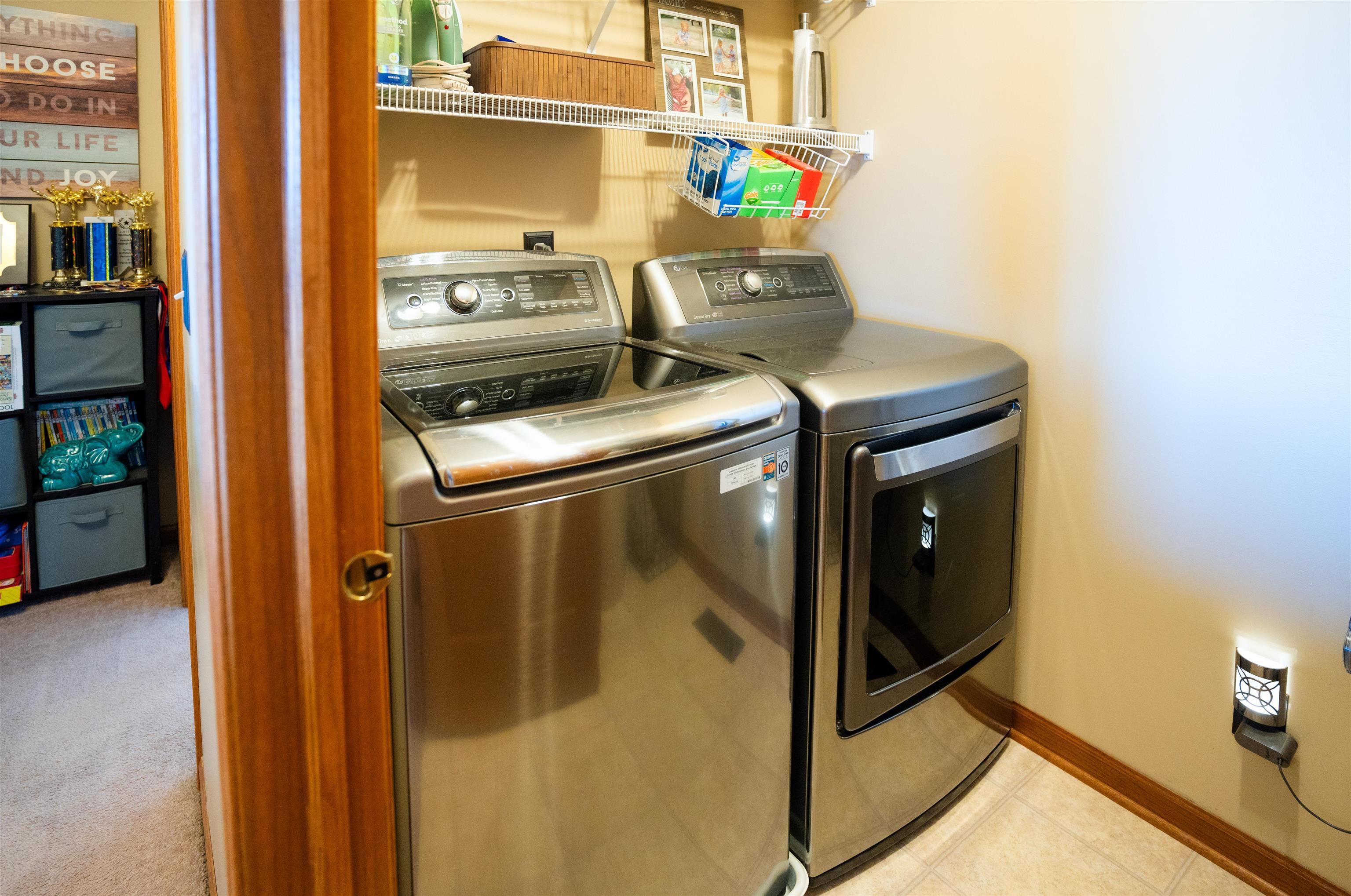 314 Brocket Trail Belvidere, IL 61008 - Photo 33 of 46 a close view of washer and dryer