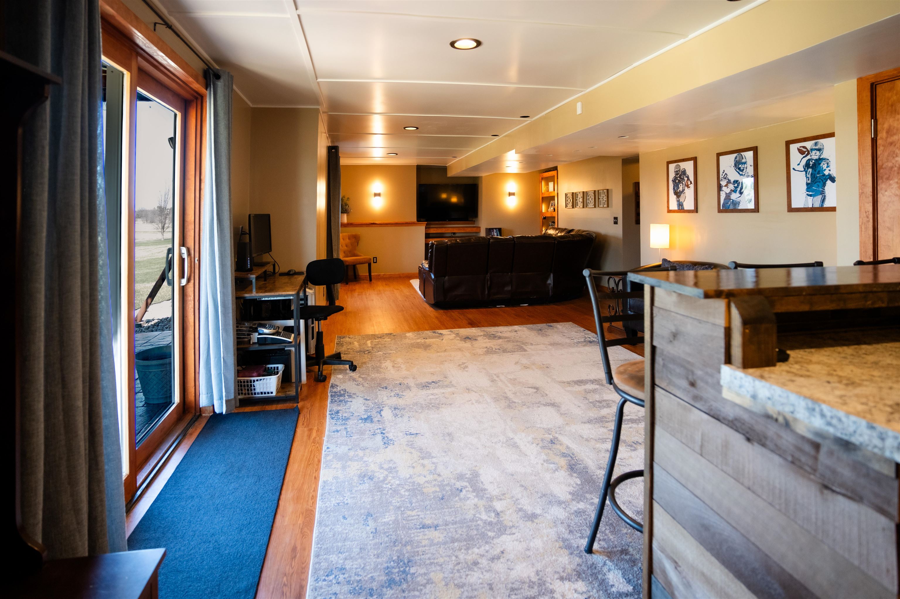 314 Brocket Trail Belvidere, IL 61008 - Photo 42 of 46 a view of a living room and dining room