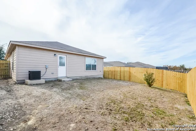 $1,550 | 11415 Coral, San Antonio, TX 78252