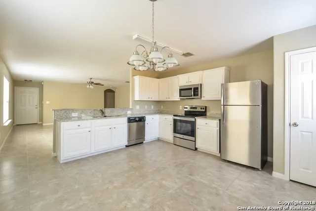 $1,550 | 11415 Coral, San Antonio, TX 78252