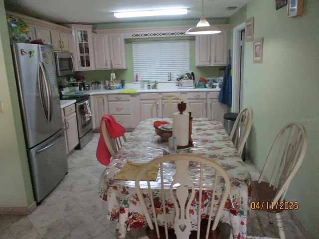 $340,000 | 1107 Southeast 8th Avenue, Okeechobee, FL 34974