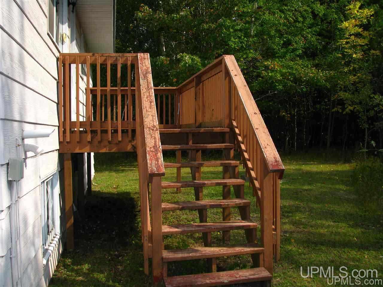 22157 East Webb Road Grand Marais, MI 49839 - Photo 4 of 18 Gallery Image 4