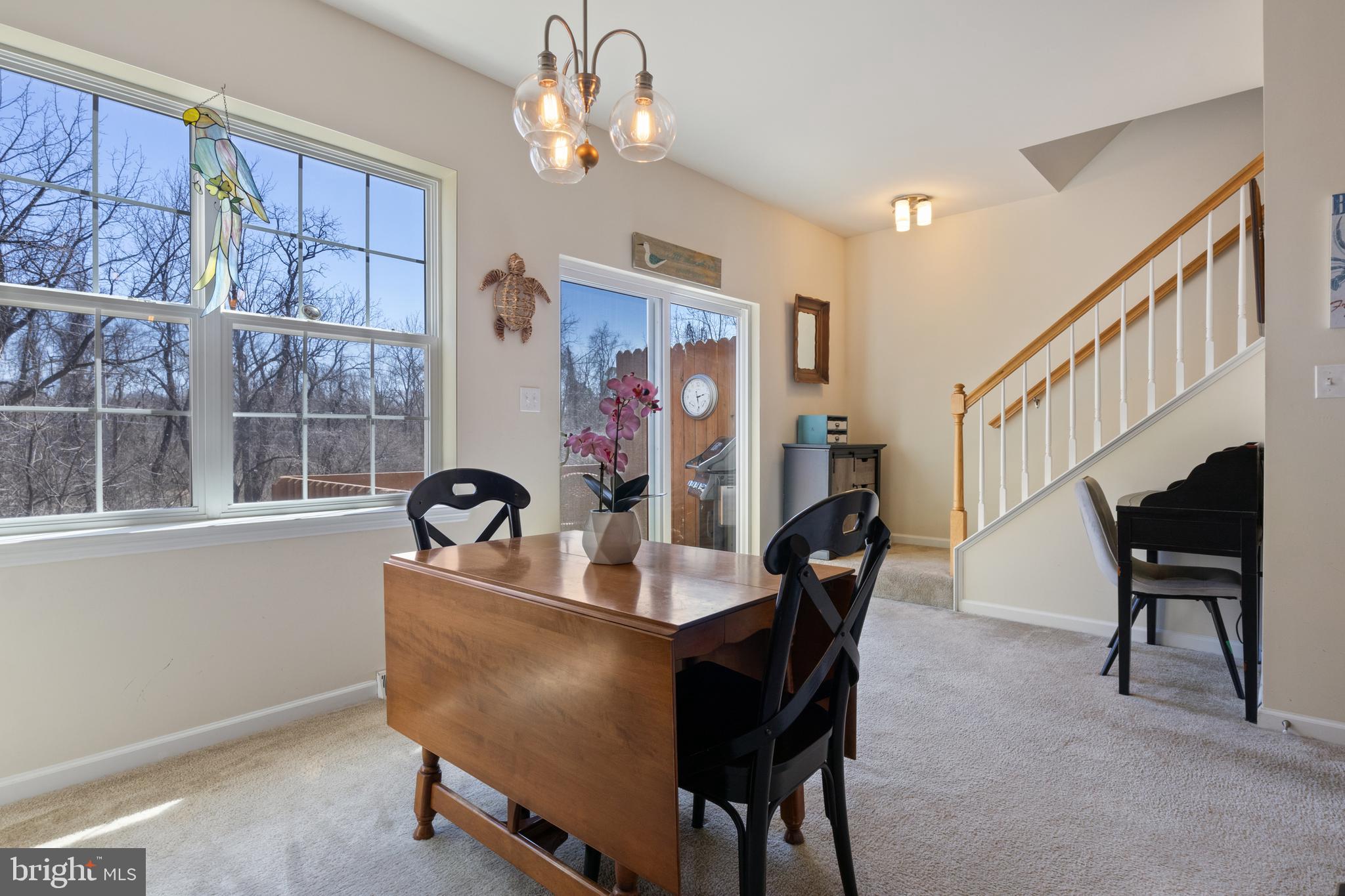 2464 Schultz Way York, PA 17402 - Photo 11 of 40 Gallery Image 11