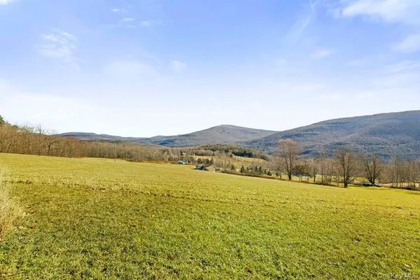 $850,000 | 130 Hanley Road, Fleischmanns, NY 12430