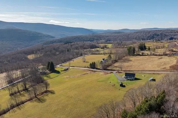 $850,000 | 130 Hanley Road, Fleischmanns, NY 12430