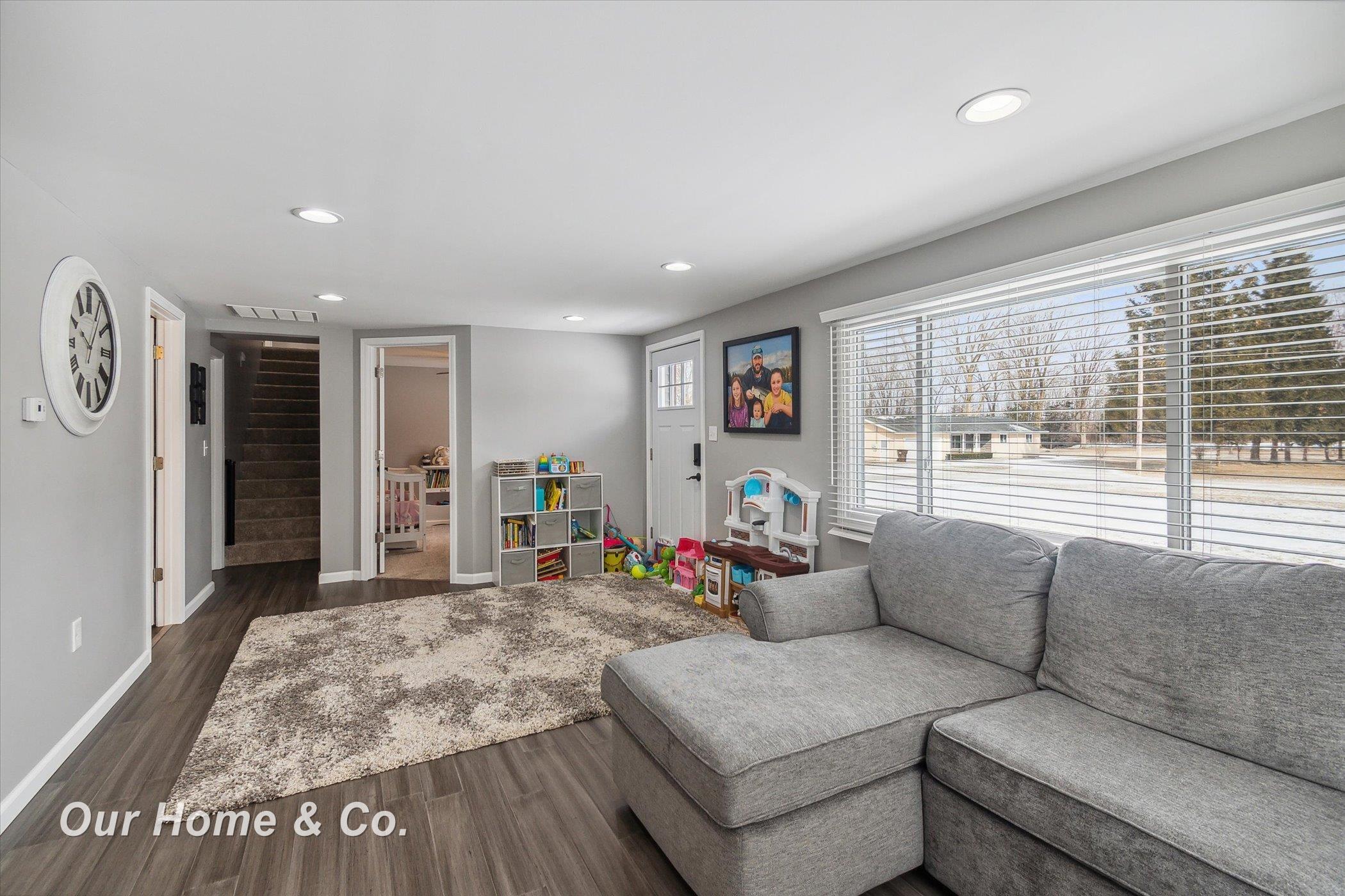 1660 South Huron Road Kawkawlin, MI 48631 - Photo 13 of 32