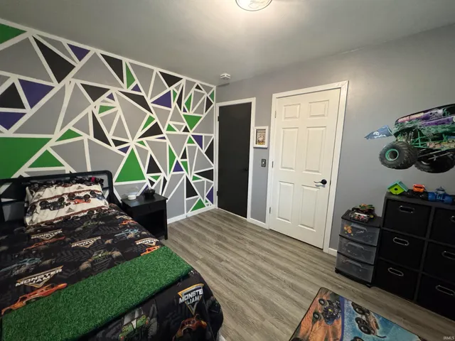 $199,400 | 136 West Meek Drive, Bunker Hill, IN 46914