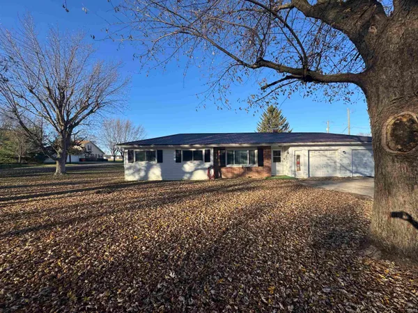 $183,500 | 136 West Meek Drive, Bunker Hill, IN 46914