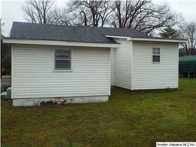 410 Elm Street Oneonta, AL 35121 - Photo 4 of 23