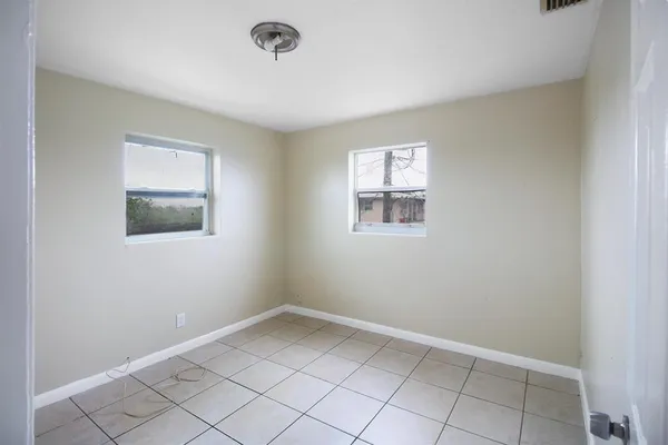$3,000 | 2601 Creekside Drive, Fort Pierce, FL 34981