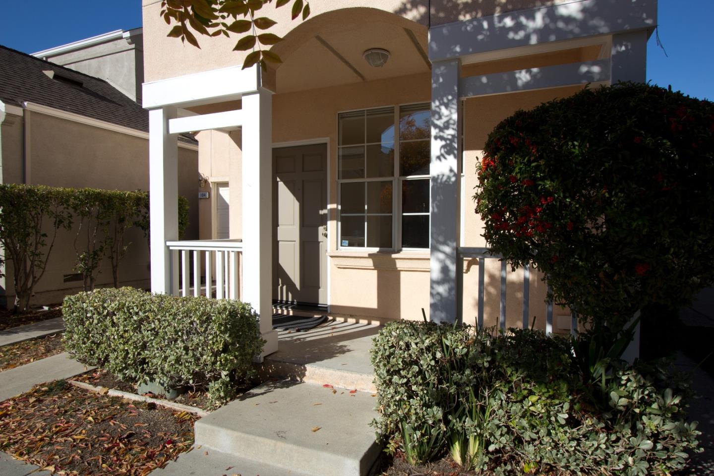 104 Whits Road Mountain View, CA 94040 - Photo 2 of 24