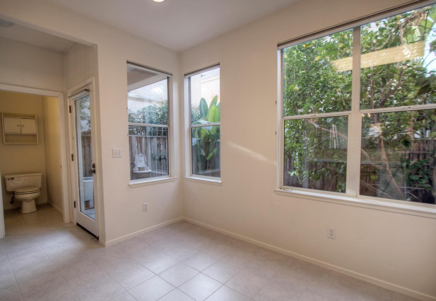 104 Whits Road Mountain View, CA 94040 - Photo 10 of 24