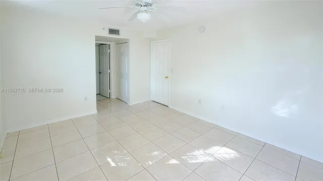$2,290 | 677 Southwest 111th Avenue, Unit 204, Pembroke Pines, FL 33025