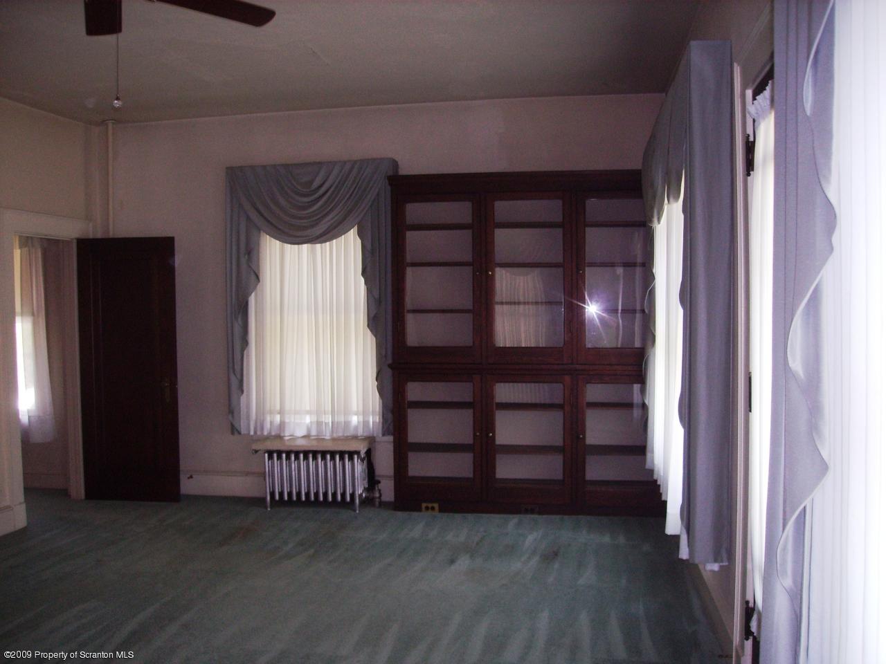 605 Shady Lane Road Clarks Summit, PA 18411 - Photo 13 of 20 Gallery Image 13