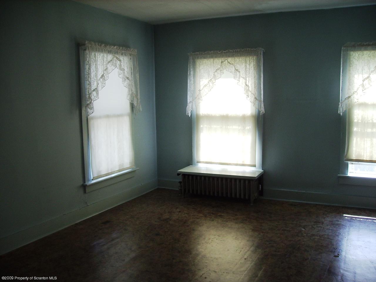 605 Shady Lane Road Clarks Summit, PA 18411 - Photo 18 of 20 Gallery Image 18