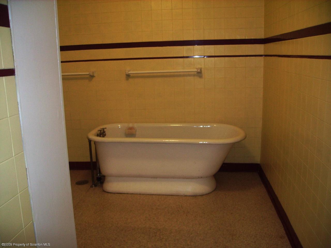 605 Shady Lane Road Clarks Summit, PA 18411 - Photo 20 of 20 Gallery Image 20