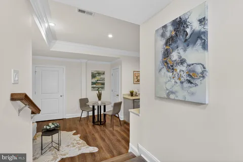 $949,000 | 600 Harvard Street Northwest, Unit 1, Washington, DC 20001