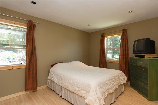 11264 Star Pine Road Truckee, CA 96161 - Photo 7 of 12 Gallery Image 7
