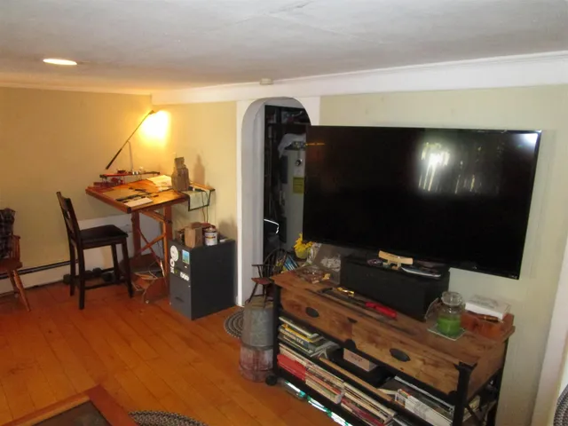 $430,000 | 1950 North Main Street, Londonderry, VT 05148