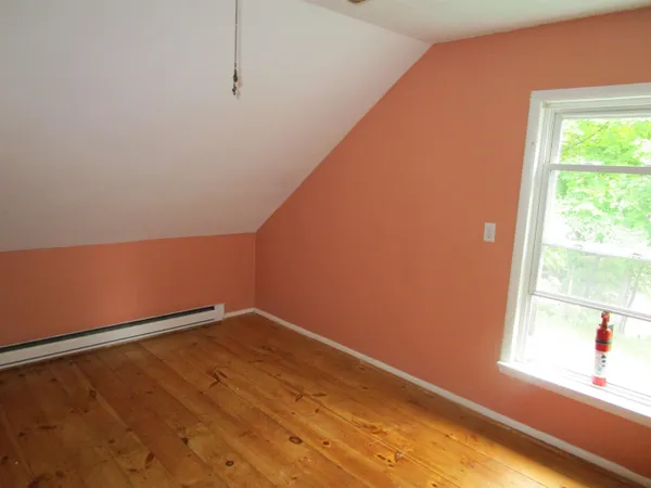 $430,000 | 1950 North Main Street, Londonderry, VT 05148