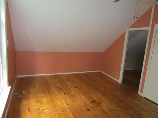 $430,000 | 1950 North Main Street, Londonderry, VT 05148