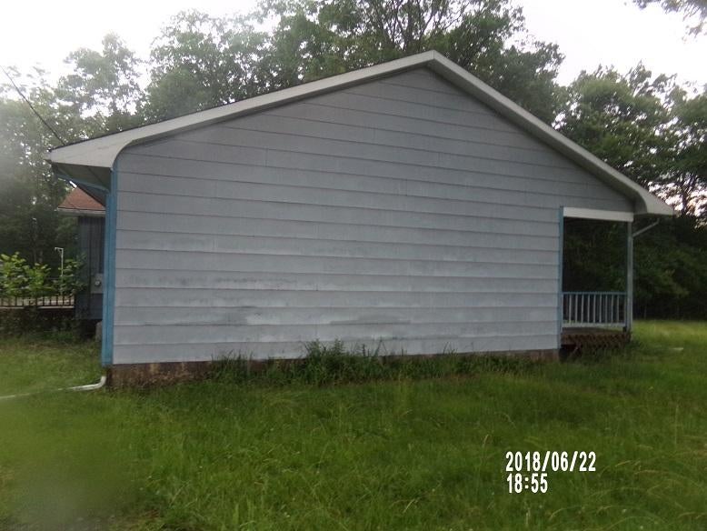 2960 Pumpkin Center Road Renick, WV 24966 - Photo 10 of 27 Gallery Image 10