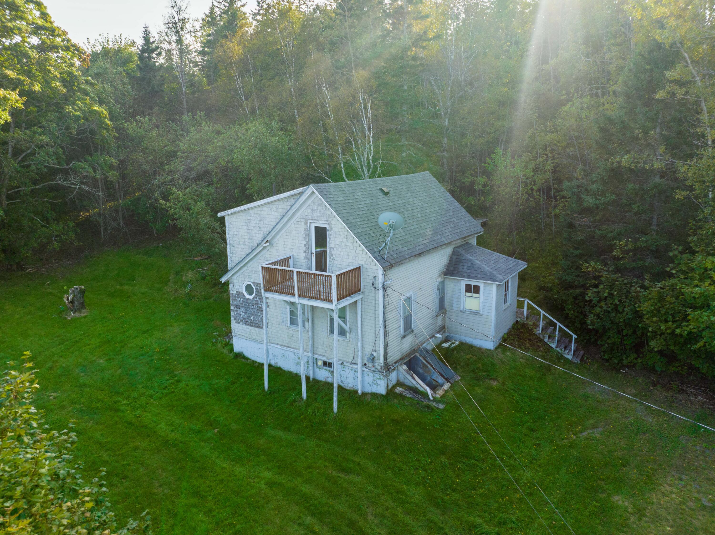 450 North Lubec Road Lubec, ME 04652 - Photo 2 of 36 450 North Lubec Rd. (27 of 41)