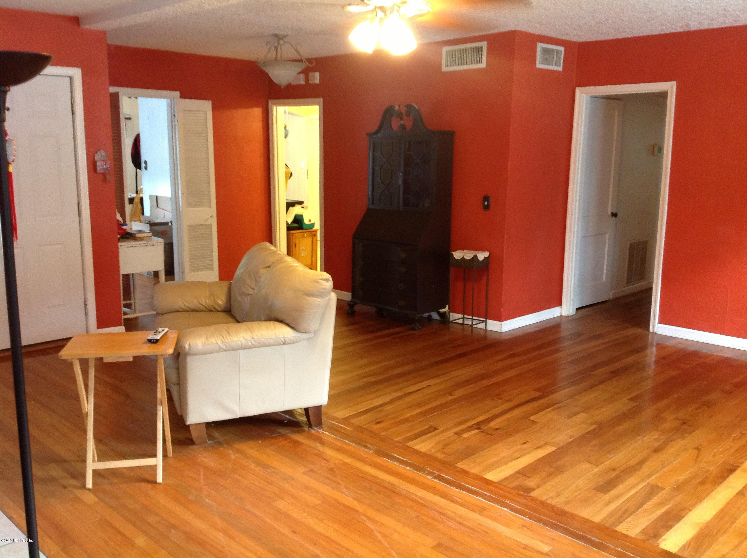 1143 Scotten Road Jacksonville, FL 32205 - Photo 6 of 14 1379787376