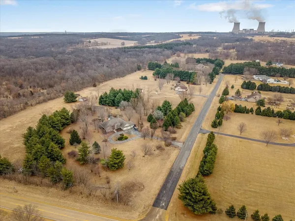 $519,000 | 754 East Equestrian Pointe Drive, Byron, IL 61010