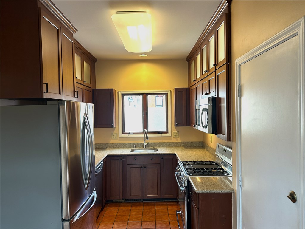 36 Adams Street Rochester, NY 14608 - Photo 10 of 25