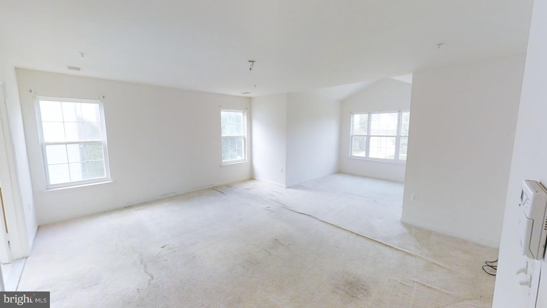 15204 Ridall Court Accokeek, MD 20607 - Photo 5 of 24 Master bedroom with sitting area