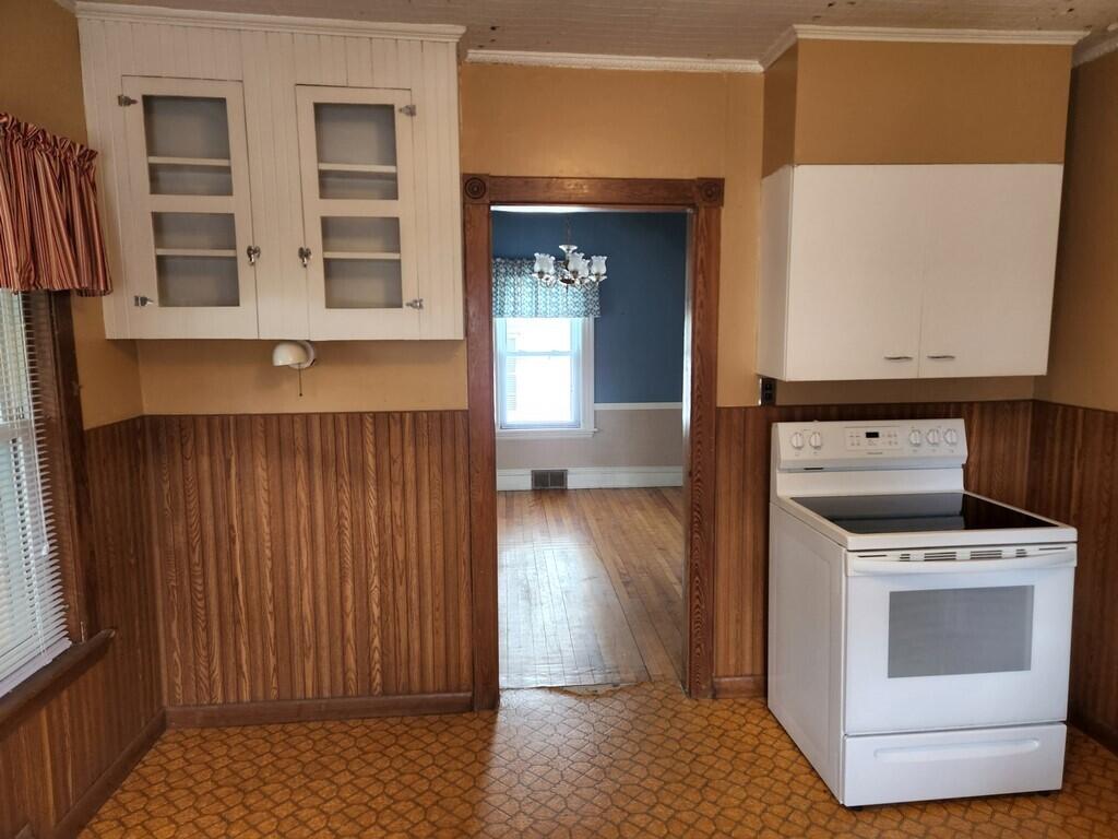 68 Katahdin Avenue Millinocket, ME 04462 - Photo 7 of 56 20220611_115458_resized (Copy)