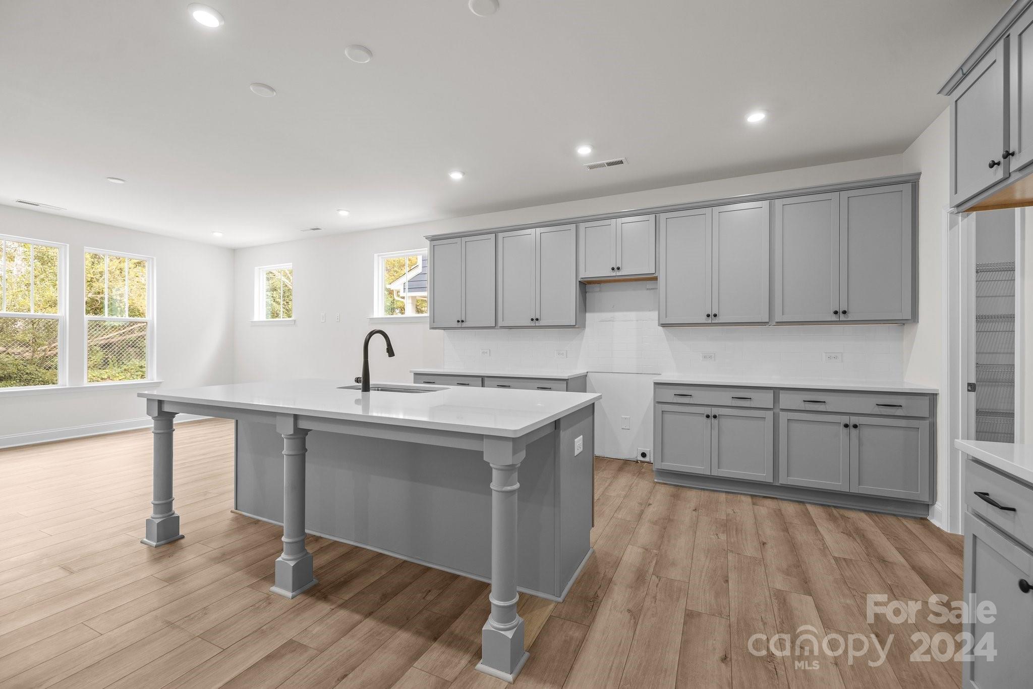 2021 Near Pt Road, Unit 18 Charlotte, NC 28208 - Photo 11 of 29