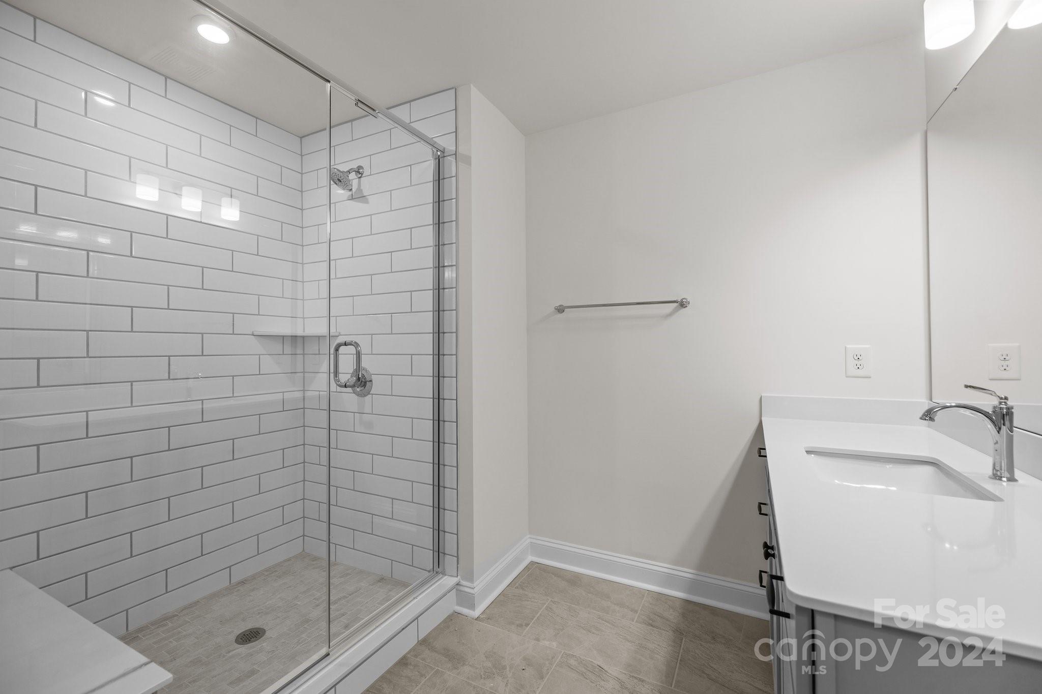 2021 Near Pt Road, Unit 18 Charlotte, NC 28208 - Photo 22 of 29