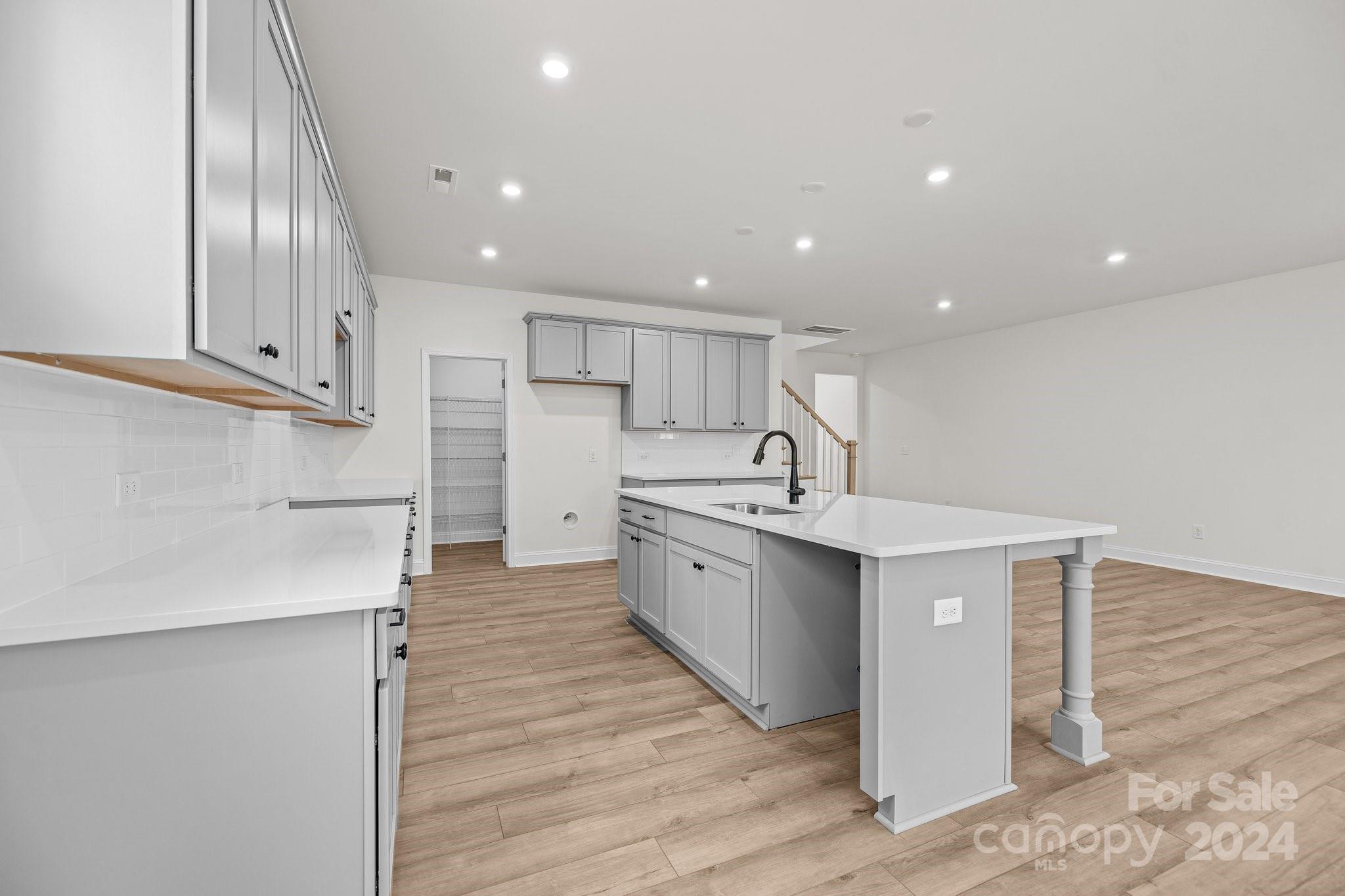 2021 Near Pt Road, Unit 18 Charlotte, NC 28208 - Photo 9 of 29