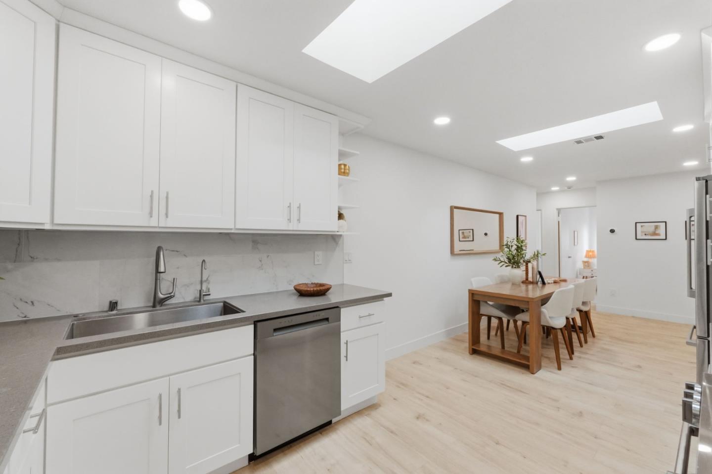 4556 Harwood Road San Jose, CA 95124 - Photo 12 of 57