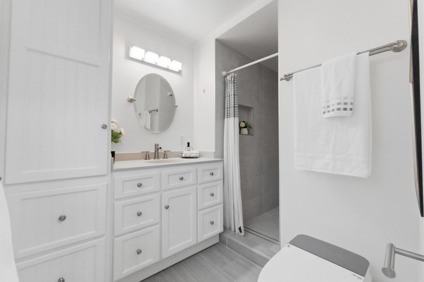 4556 Harwood Road San Jose, CA 95124 - Photo 16 of 57