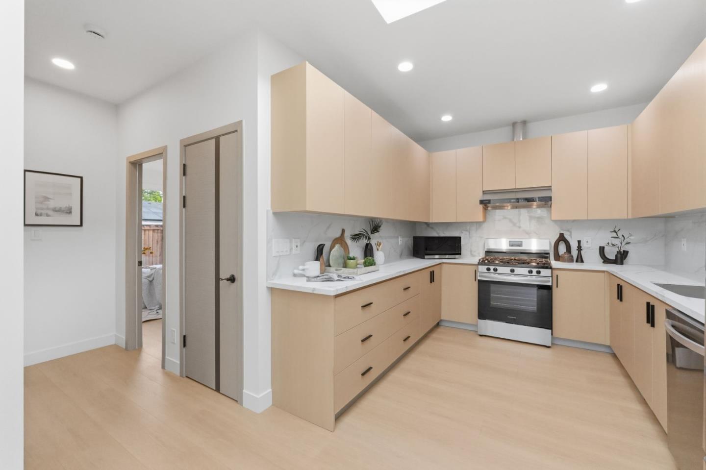4556 Harwood Road San Jose, CA 95124 - Photo 35 of 57