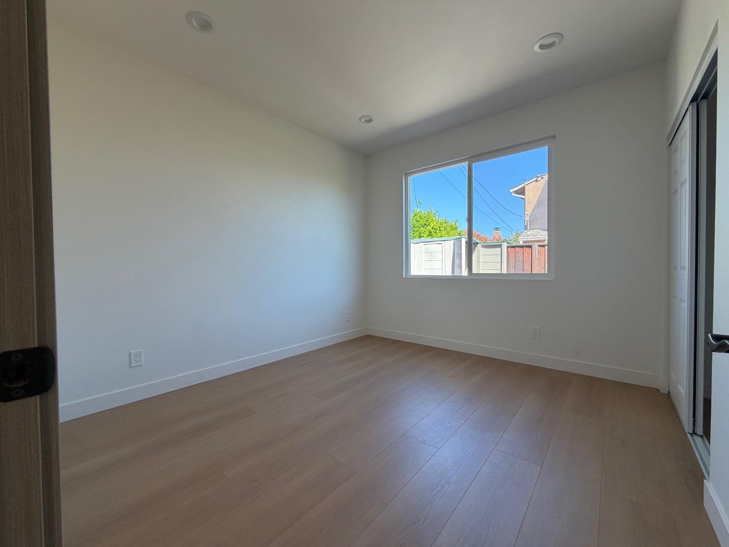 4556 Harwood Road San Jose, CA 95124 - Photo 7 of 20