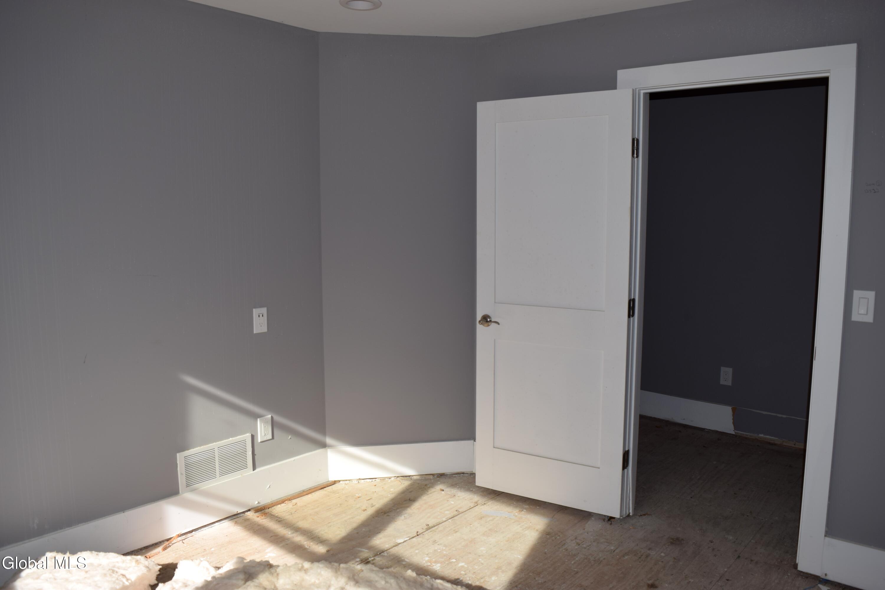 39 Ruggles Road Saratoga Springs, NY 12866 - Photo 23 of 48 23