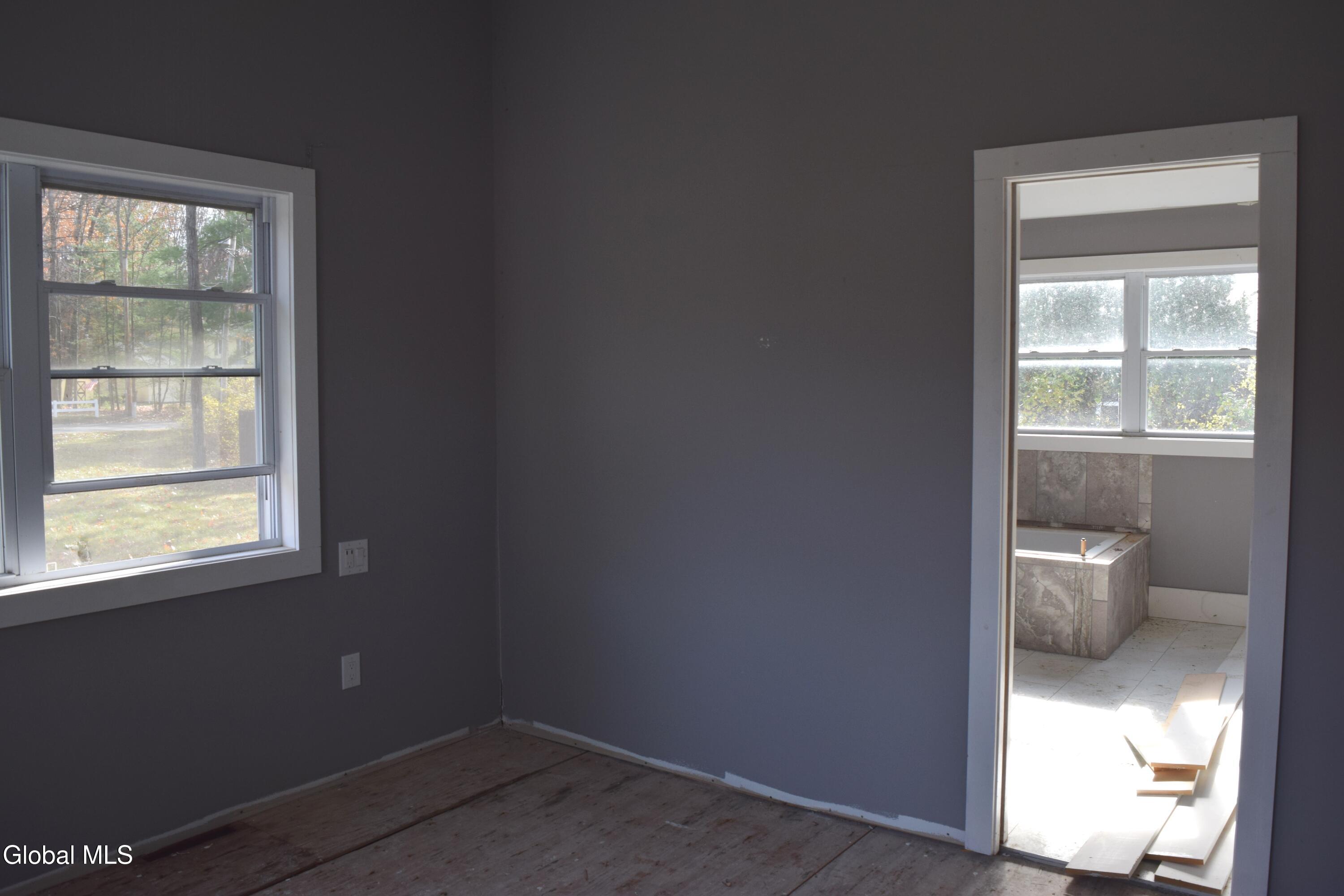 39 Ruggles Road Saratoga Springs, NY 12866 - Photo 32 of 48 34