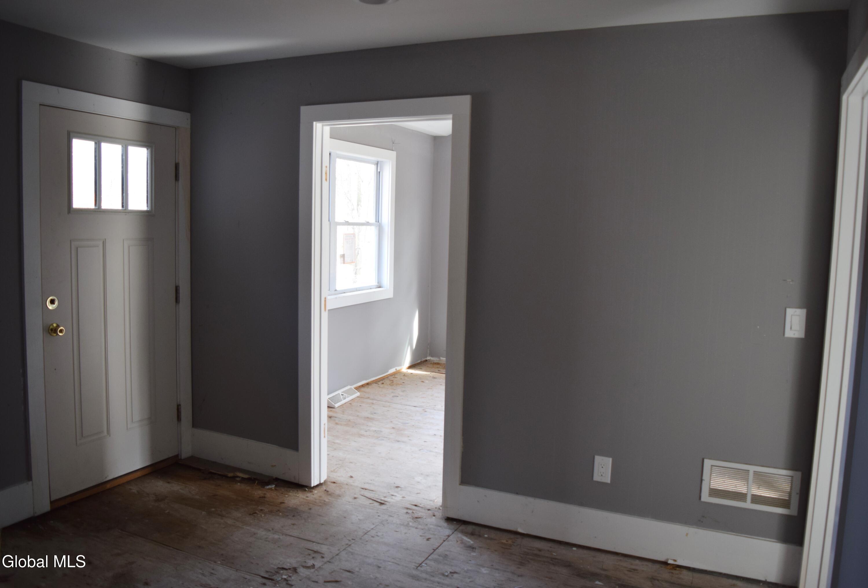 39 Ruggles Road Saratoga Springs, NY 12866 - Photo 35 of 48 37